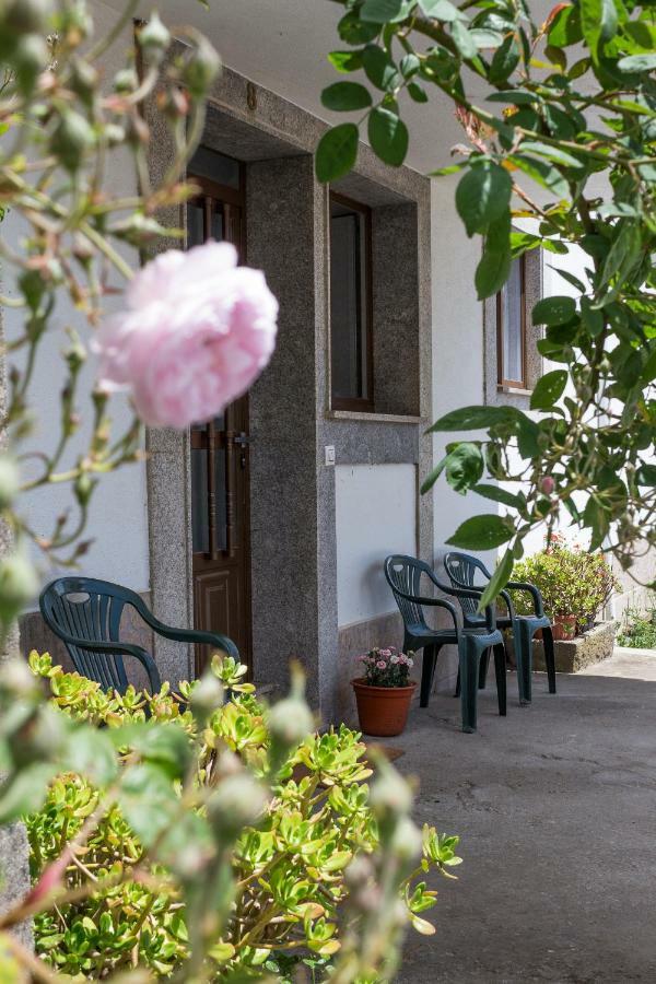 Pension Casa Maruja Castromayor Exterior foto